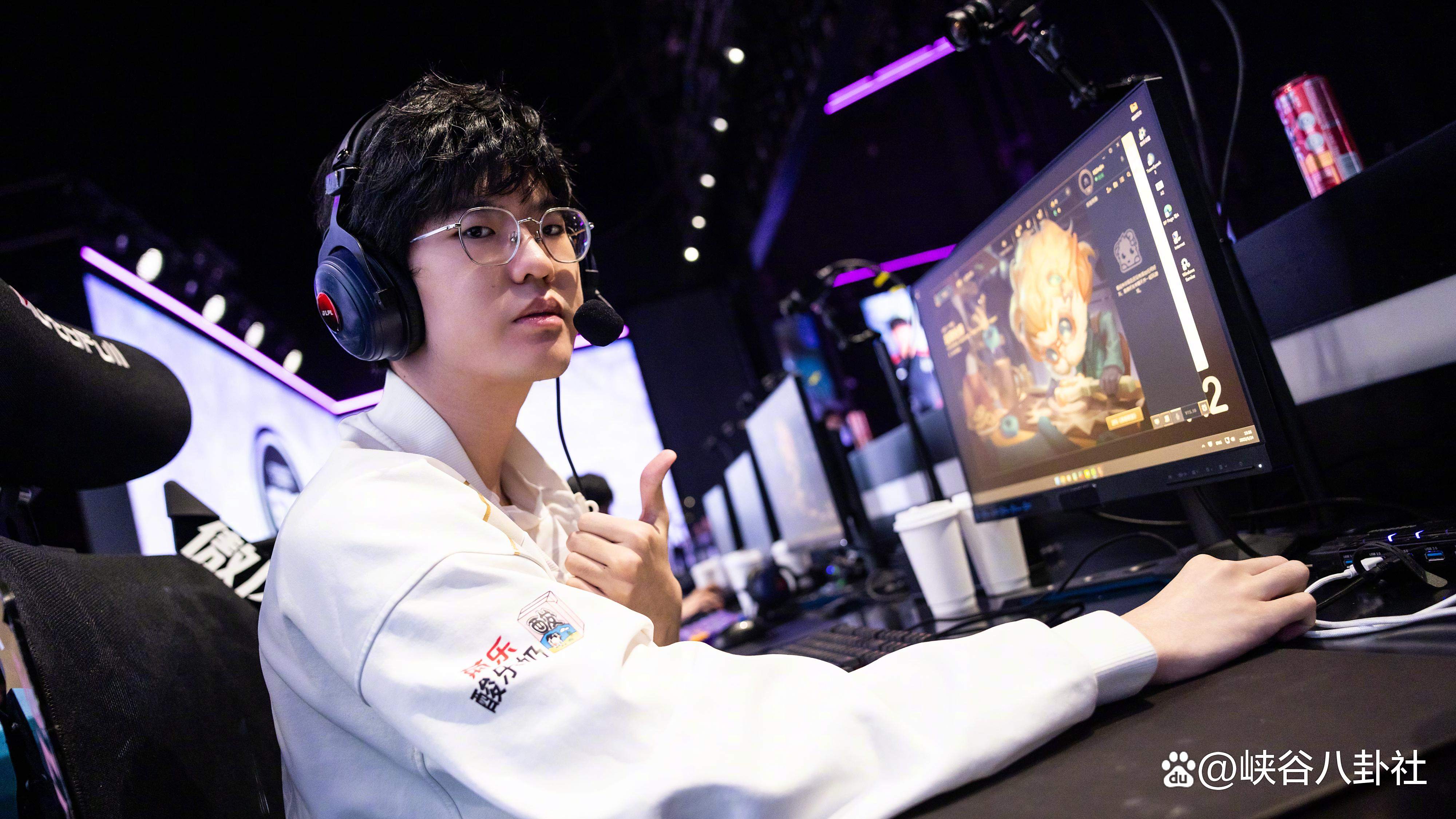 比赛局势复杂引爆全场！，Rookie意外战胜湖人热度持续攀升(nba rookie of the year)-开云品牌